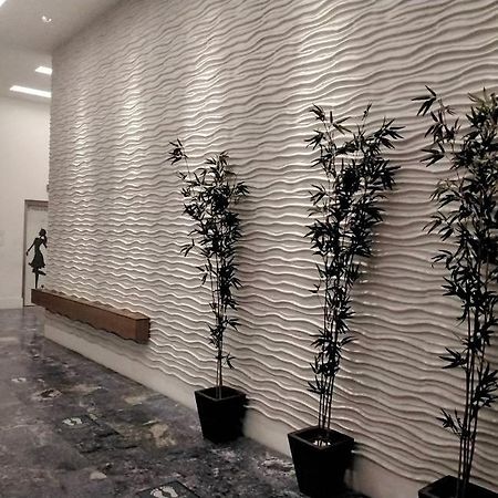 Apartamento Quadra Da Praia De Copacabana Рио-де-Жанейро Экстерьер фото