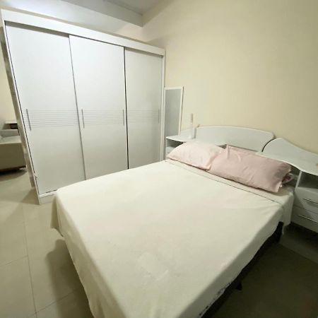 Apartamento Quadra Da Praia De Copacabana Рио-де-Жанейро Экстерьер фото